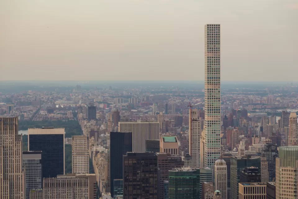 Skinny Skyscraper